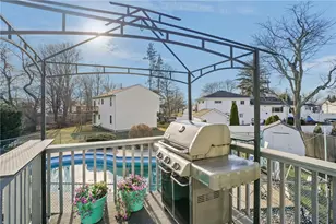 39 Gateway Ct, Warwick, RI 02889 - Photo 45