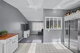 39 Gateway Ct, Warwick, RI 02889 - Photo 15