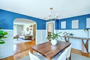 19 Berwick Pl, East Providence, RI 02916 - Photo 9