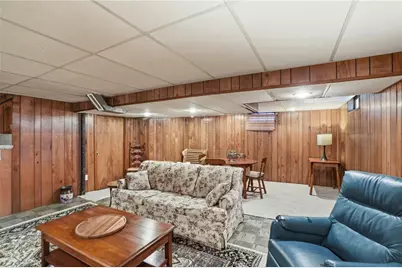 2 Duncan Road, East Providence, RI 02916 - Photo 27