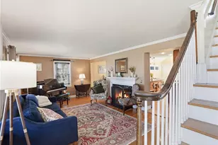 2 Duncan Rd, East Providence, RI 02916 - Photo 5