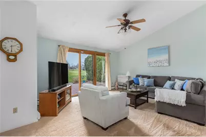 39 Almy Knoll Terrace, Portsmouth, RI 02871 - Photo 9