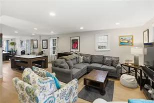 72 Seascape Ave, Middletown, RI 02842 - Photo 17