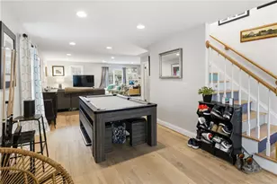 72 Seascape Ave, Middletown, RI 02842 - Photo 11