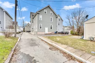 64 Pleasant St, Providence, RI 02906 - Photo 31