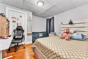 64 Pleasant St, Providence, RI 02906 - Photo 9