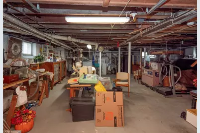 18 Ledyard Street, Newport, RI 02840 - Photo 33