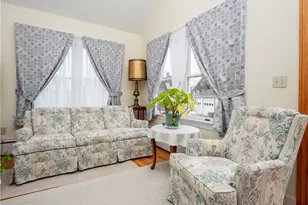 18 Ledyard St, Newport, RI 02840 - Photo 7