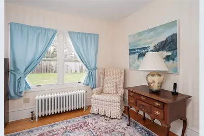 18 Ledyard Street, Newport, RI 02840 - Photo 15