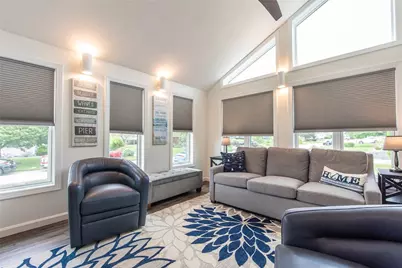 2 Bristol Road, Narragansett, RI 02882 - Photo 7