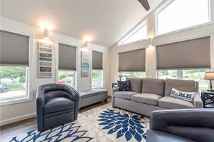 2 Bristol Rd, Narragansett, RI 02882 - Photo 7