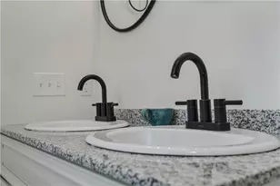 17 Wuddall Ave, Warwick, RI 02889 - Photo 23