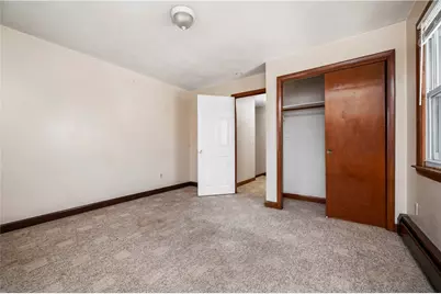 466 Admiral Street, Providence, RI 02908 - Photo 9