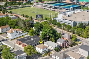 466 Admiral St, Providence, RI 02908 - Photo 17