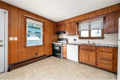 466 Admiral Street, Providence, RI 02908 - Photo 5
