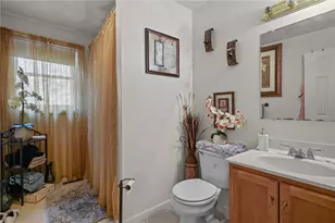 155 De Pinedo St, Providence, RI 02904 - Photo 21