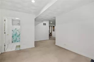 155 De Pinedo St, Providence, RI 02904 - Photo 33