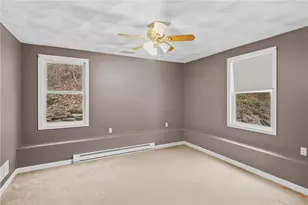 155 De Pinedo St, Providence, RI 02904 - Photo 31