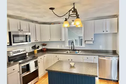 33 Rose Hill Drive, Cranston, RI 02920 - Photo 5