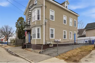 35 Gifford Street, Providence, RI 02909 - Photo 3