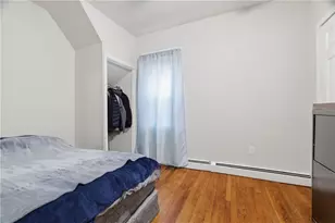 35 Gifford St, Providence, RI 02909 - Photo 9