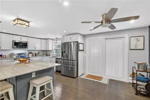 59 Bratt Ln, West Warwick, RI 02893 - Photo 7