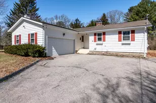 301 Wolf Rock Rd, Exeter, RI 02822 - Photo 3