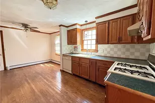 22 Chicory Ln, Cranston, RI 02920 - Photo 13
