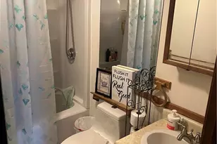 60 Field St, Pawtucket, RI 02860 - Photo 9