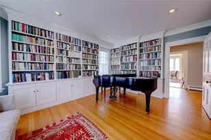 37 Barnes St, Providence, RI 02906 - Photo 11