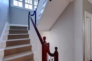 37 Barnes St, Providence, RI 02906 - Photo 29