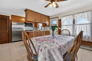 27 Wenscott Ln, North Providence, RI 02904 - Photo 23