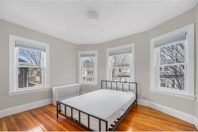 422 Wayland Avenue, Providence, RI 02906 - Photo 25