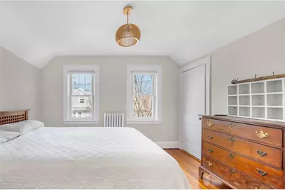 422 Wayland Avenue, Providence, RI 02906 - Photo 17