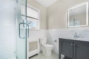 422 Wayland Ave, Providence, RI 02906 - Photo 21