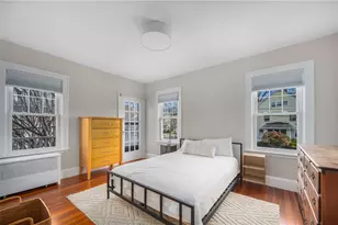 422 Wayland Ave, Providence, RI 02906 - Photo 23