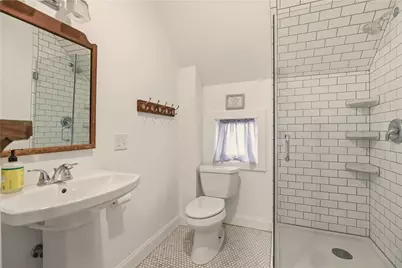 8 Carey Street, Newport, RI 02840 - Photo 19