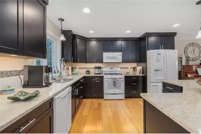 33 Abatecola Way, Johnston, RI 02919 - Photo 13