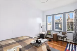 25 Kenyon St, Providence, RI 02903 - Photo 17