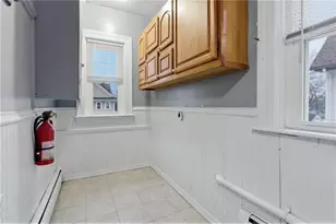 63 Park Ave, Cranston, RI 02905 - Photo 13