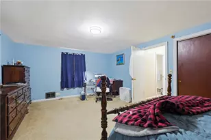 37 Knowles Dr, Warwick, RI 02888 - Photo 31