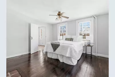 1382 Hope Street, Bristol, RI 02809 - Photo 17