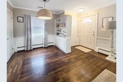 10 Brayton Avenue, East Providence, RI 02916 - Photo 11