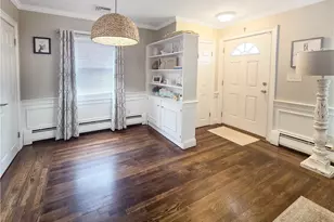 10 Brayton Ave, East Providence, RI 02916 - Photo 11