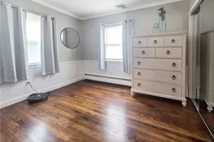 10 Brayton Ave, East Providence, RI 02916 - Photo 17