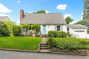 1 Hillside Ave, Barrington, RI 02806 - Photo 1