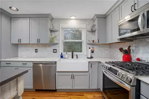 11 Chelsea Farm Dr, Richmond, RI 02898 - Photo 11