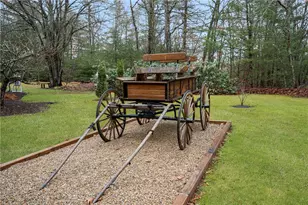 11 Chelsea Farm Dr, Richmond, RI 02898 - Photo 5