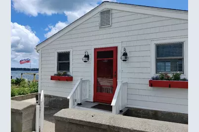 385 Park Avenue, Portsmouth, RI 02871 - Photo 1