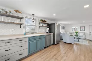 385 Park Ave, Portsmouth, RI 02871 - Photo 19